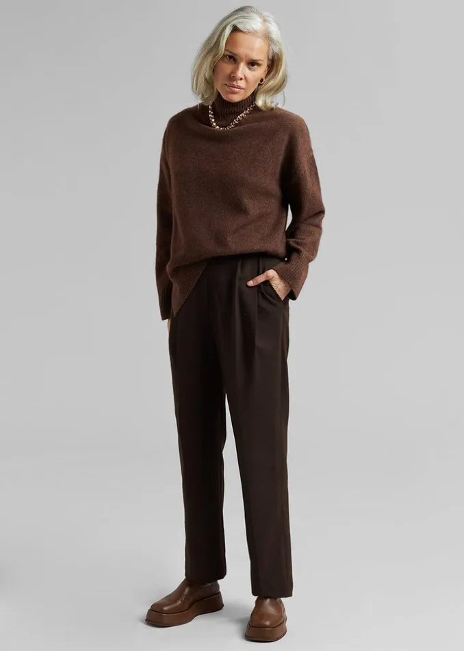 Women The Frankie Shop Bottoms Bea Suit Pants Dark Espresso