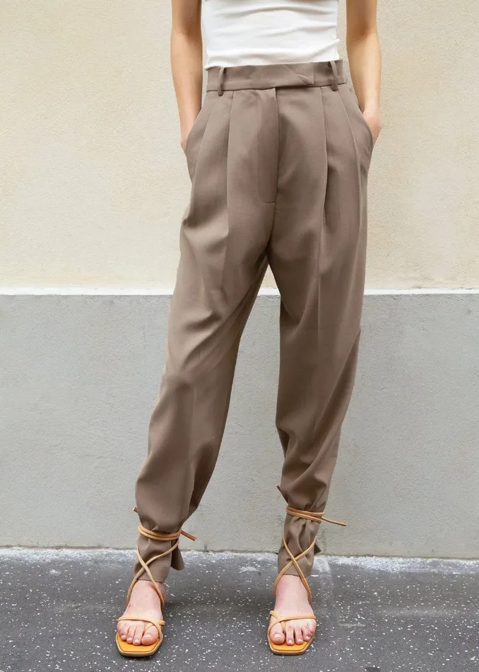 Women The Frankie Shop Bottoms Bea Suit Pants Latte