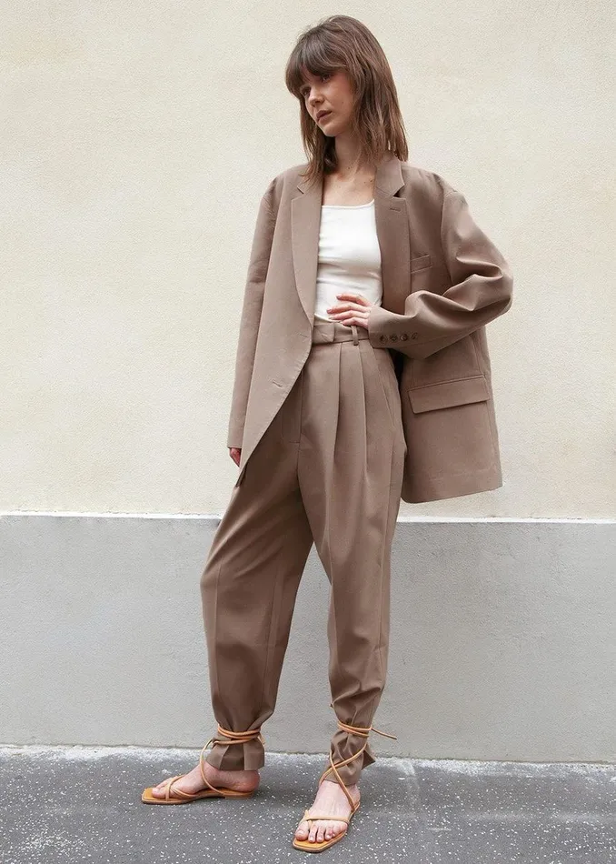 Women The Frankie Shop Bottoms Bea Suit Pants Latte