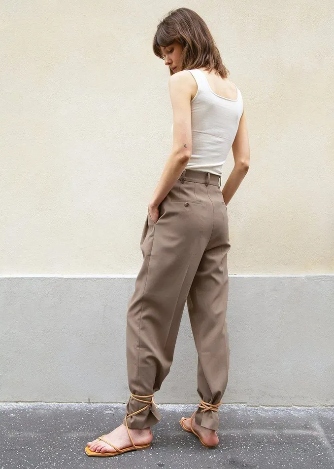 Women The Frankie Shop Bottoms Bea Suit Pants Latte