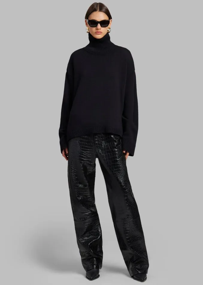 Women The Frankie Shop Bottoms Bonnie CrocEffect Pants Black