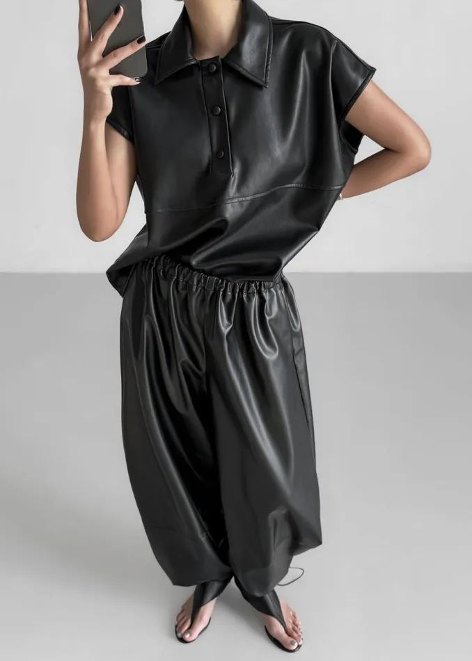 Women The Frankie Shop Bottoms Briar Faux Leather Balloon Pants Black