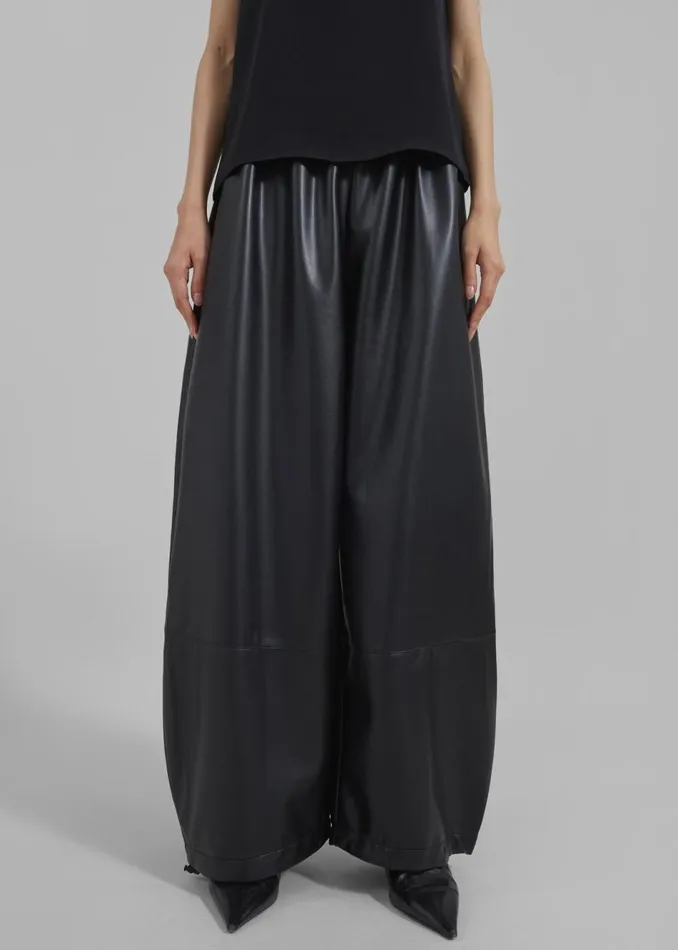 Women The Frankie Shop Bottoms Briar Faux Leather Balloon Pants Black