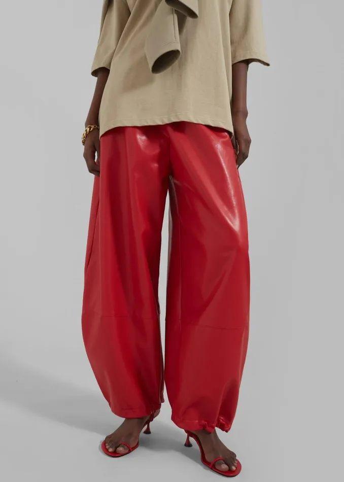 Women The Frankie Shop Bottoms Briar Faux Leather Balloon Pants Red