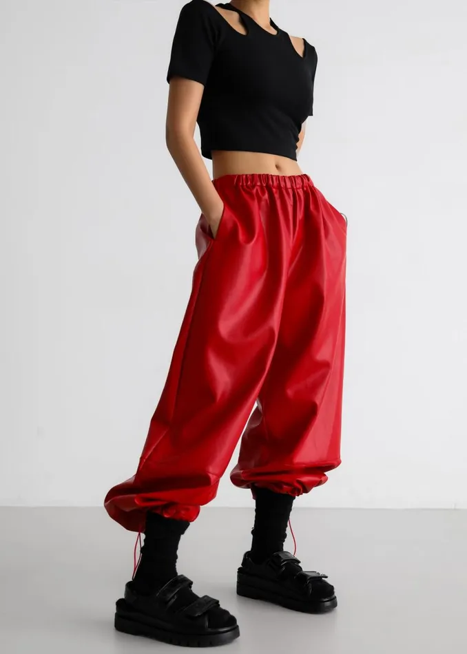 Women The Frankie Shop Bottoms Briar Faux Leather Balloon Pants Red