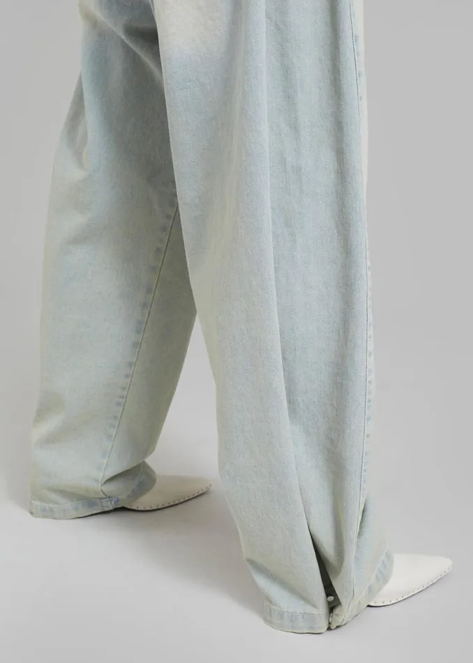 Women The Frankie Shop Bottoms Bryony Jeans Bleach