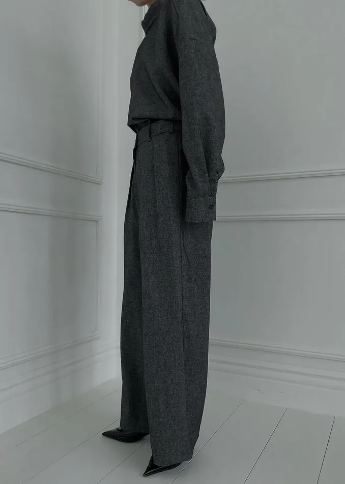 Women The Frankie Shop Bottoms Casey Pleated Trousers Charcoal
