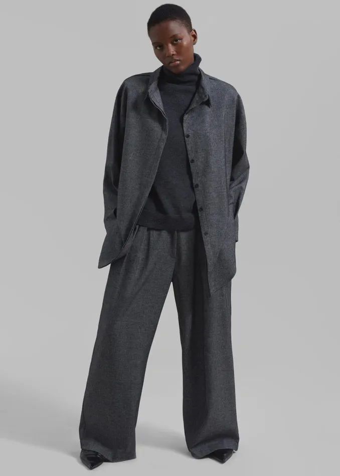 Women The Frankie Shop Bottoms Casey Pleated Trousers Charcoal