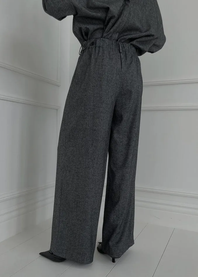 Women The Frankie Shop Bottoms Casey Pleated Trousers Charcoal