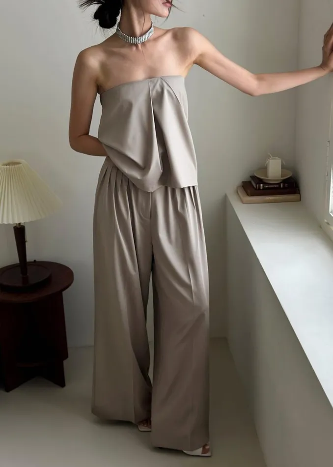 Women The Frankie Shop Bottoms Catalina Pleated Trousers Grey