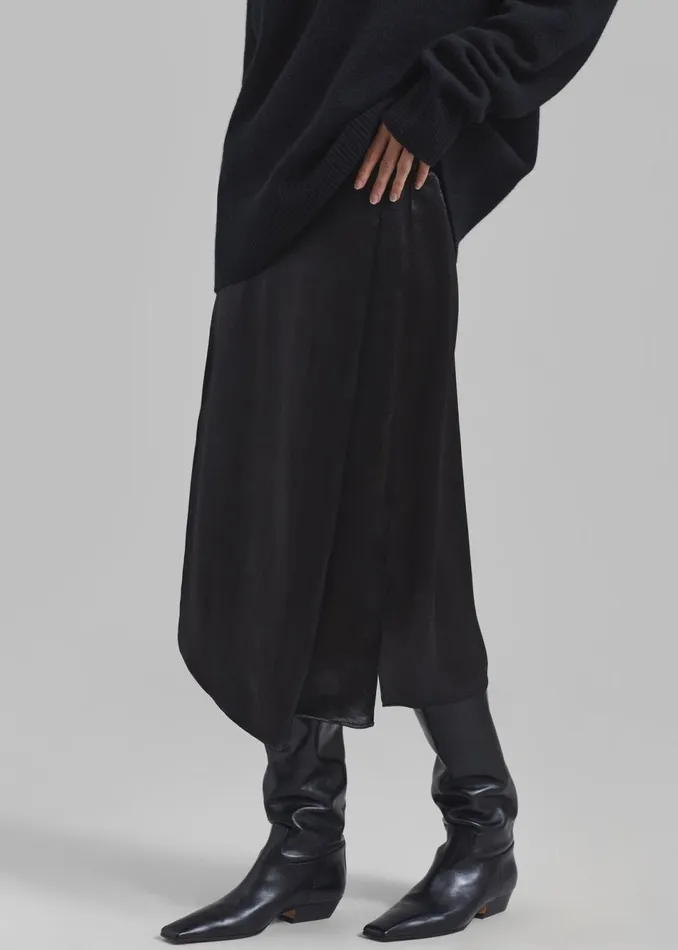 Women The Frankie Shop Bottoms Celeste Midi Satin Skirt Black