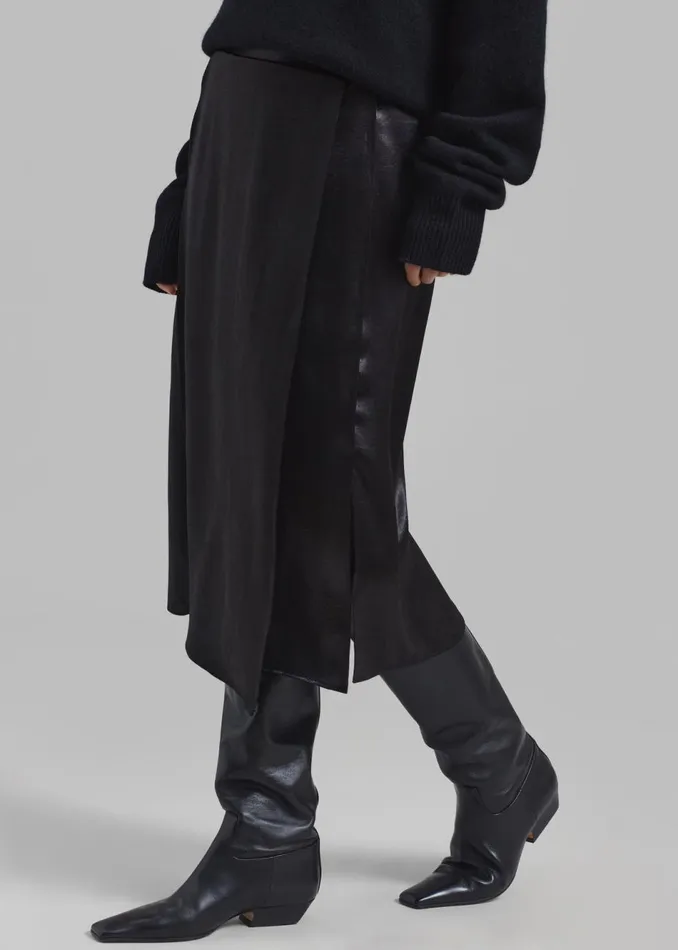 Women The Frankie Shop Bottoms Celeste Midi Satin Skirt Black