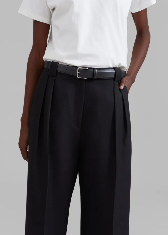 Women The Frankie Shop Bottoms Cian Pintuck Trousers Black