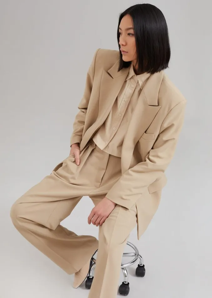 Women The Frankie Shop Bottoms Corrin Pleated Trousers Beige