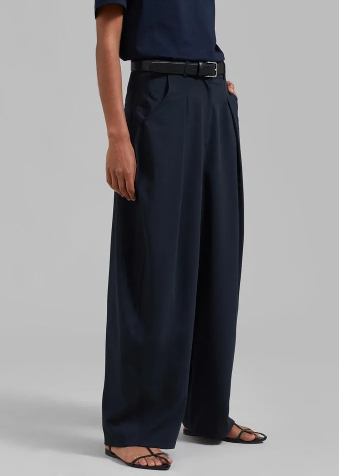 Women The Frankie Shop Bottoms Dani Wide Pants Navy