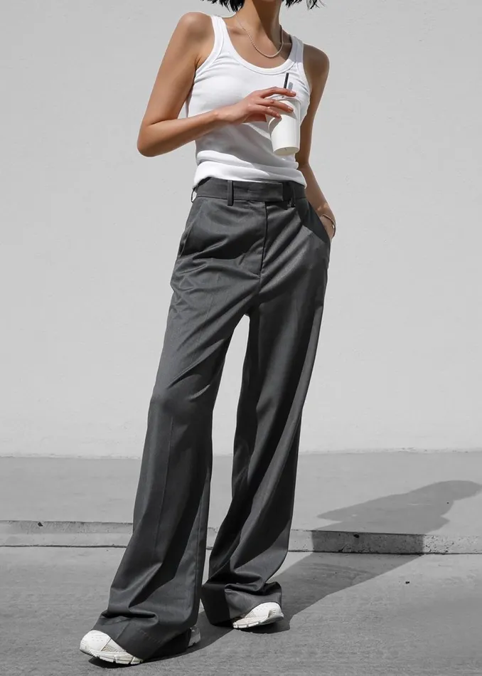 Women The Frankie Shop Bottoms Daphne Wide Trousers Dark Grey