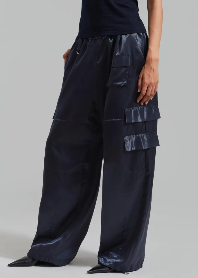 Women The Frankie Shop Bottoms Delaney Satin Cargo Pants Navy