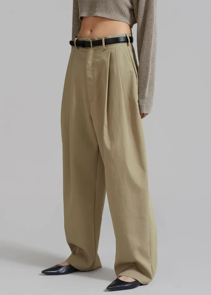 Women The Frankie Shop Bottoms Effie Pleated Pants Khaki