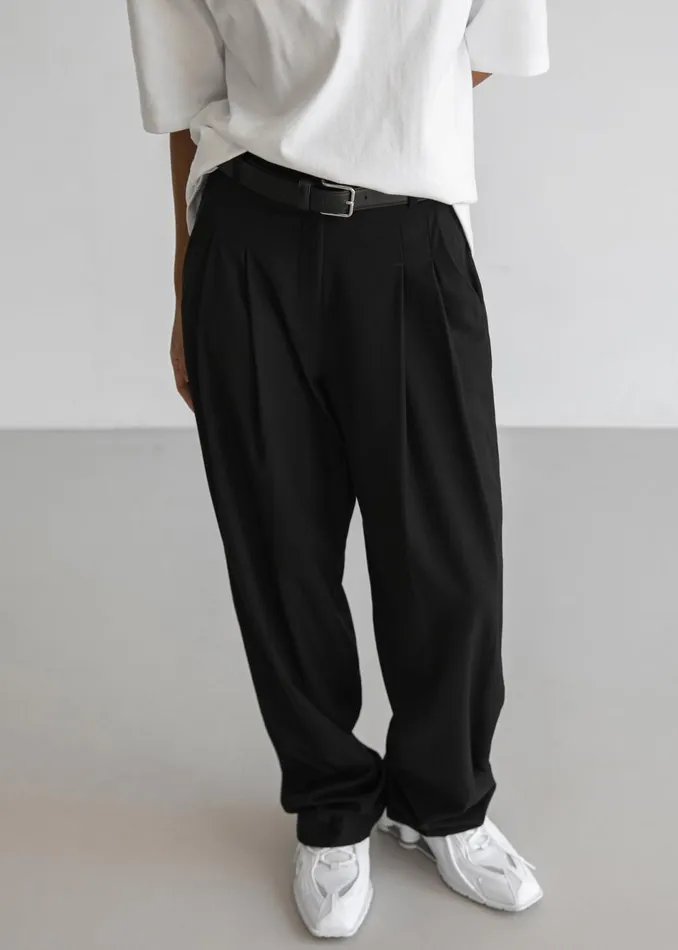 Women The Frankie Shop Bottoms Gelso Pleated Trousers Black