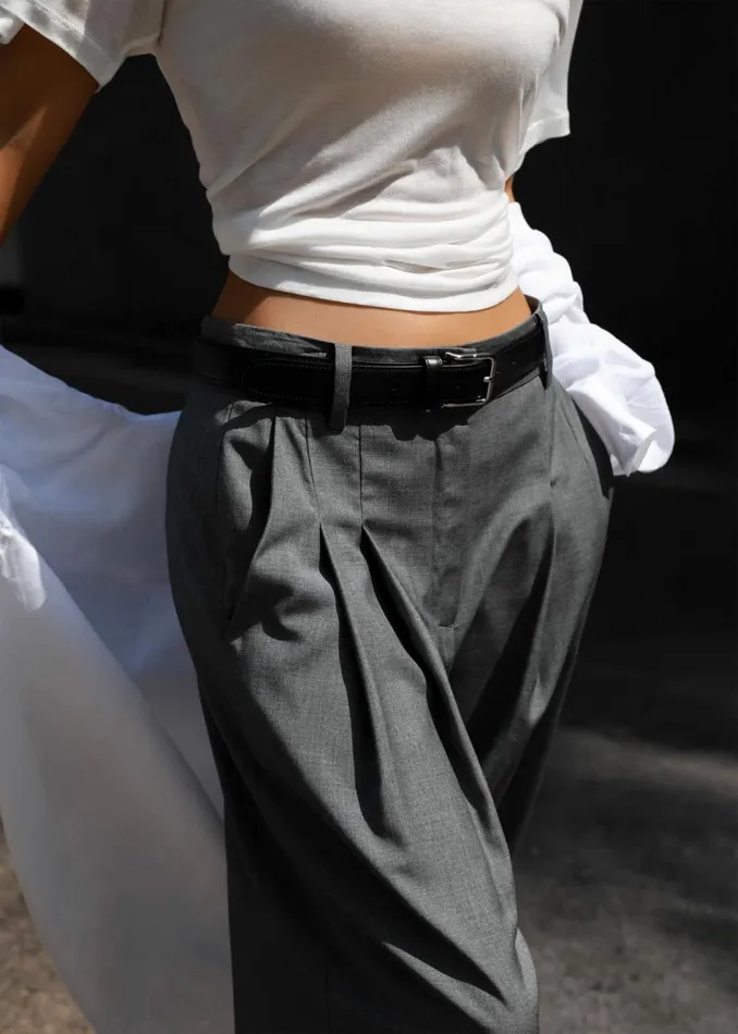Women The Frankie Shop Bottoms Gelso Pleated Trousers Dark Grey Melange