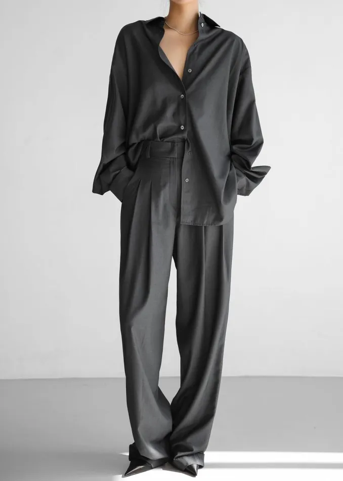 Women The Frankie Shop Bottoms Gelso Pleated Trousers Dark Grey Melange