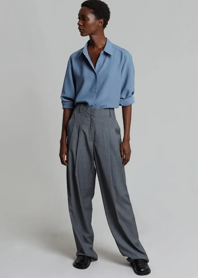 Women The Frankie Shop Bottoms Gelso Pleated Trousers Dark Grey Melange