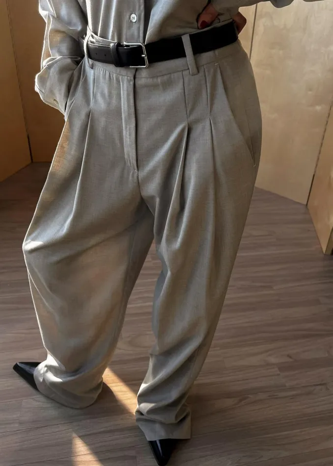 Women The Frankie Shop Bottoms Gelso Pleated Trousers Light Taupe Melange
