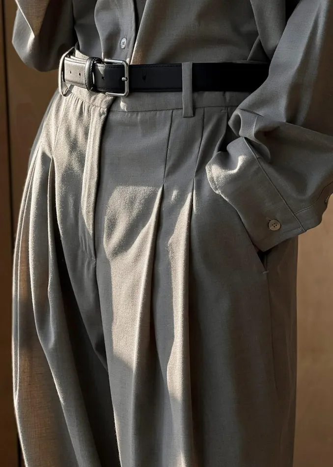 Women The Frankie Shop Bottoms Gelso Pleated Trousers Light Taupe Melange