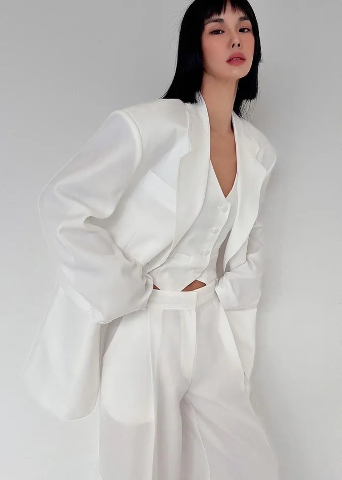 Women The Frankie Shop Bottoms Gladys Cargo Pants White