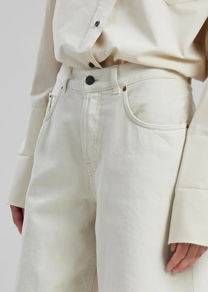 Women The Frankie Shop Bottoms Haikure Becky Wide Leg Denim Shorts Natural