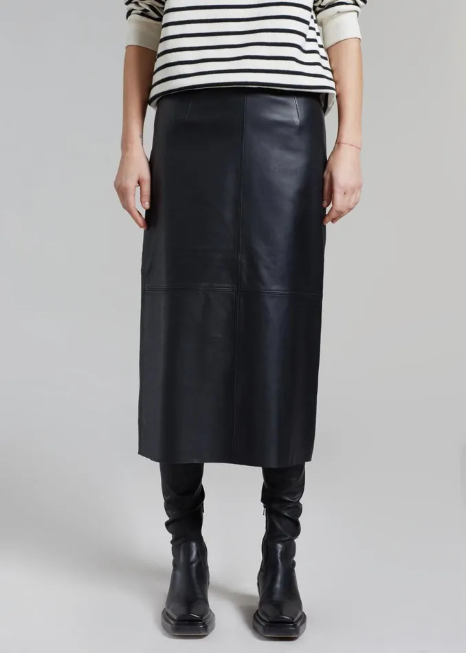 Women The Frankie Shop Bottoms Heather Leather Pencil Skirt Black
