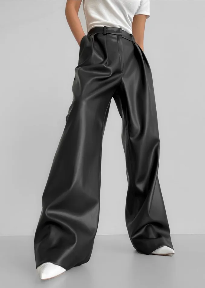 Women The Frankie Shop Bottoms Helsinki Faux Leather Pants Black