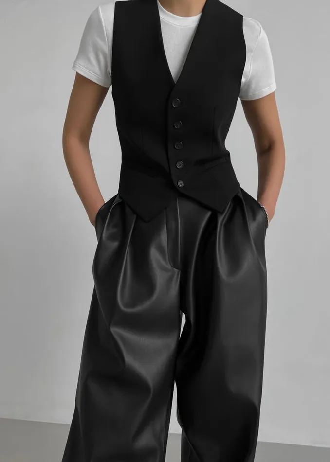 Women The Frankie Shop Bottoms Helsinki Faux Leather Pants Black