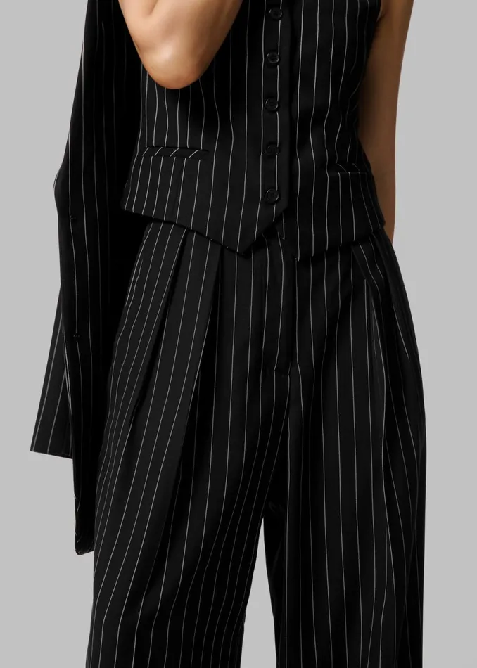 Women The Frankie Shop Bottoms Holland Pleated Trousers Blackwhite Pinstripe