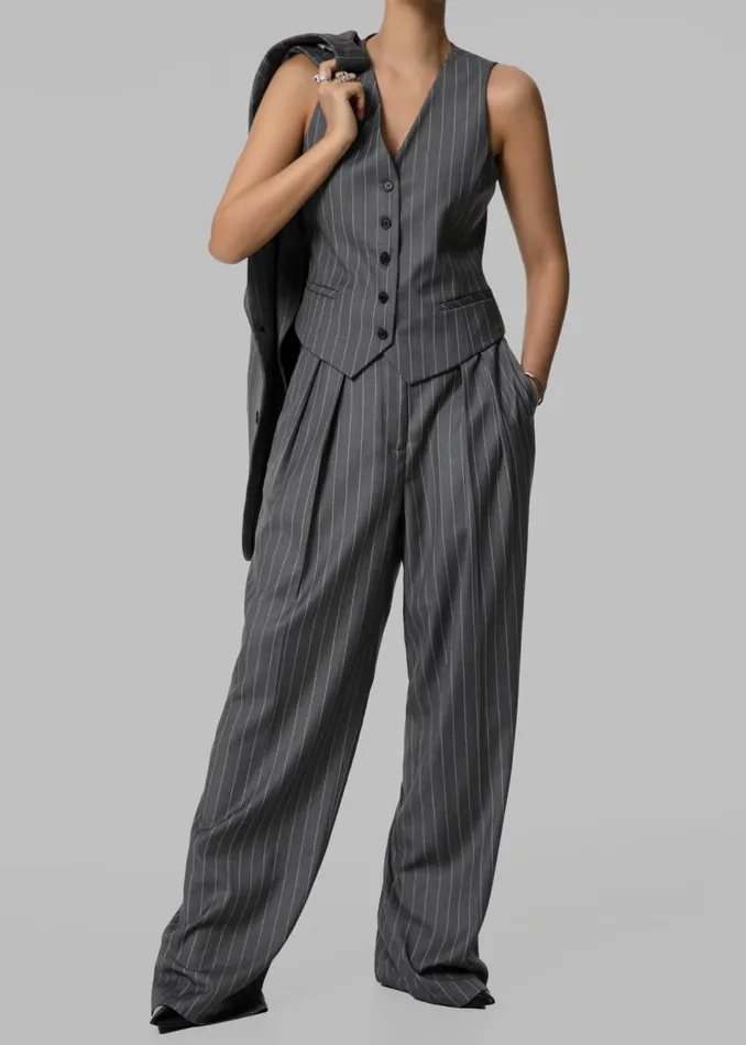 Women The Frankie Shop Bottoms Holland Pleated Trousers Charcoalwhite Pinstripe