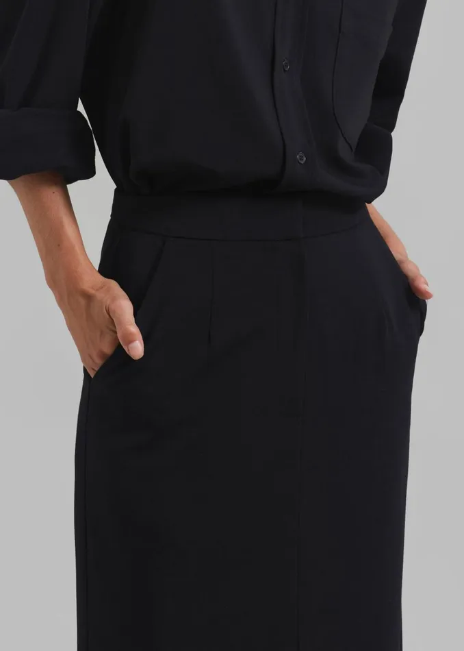 Women The Frankie Shop Bottoms Hollis Back Slit Skirt Black