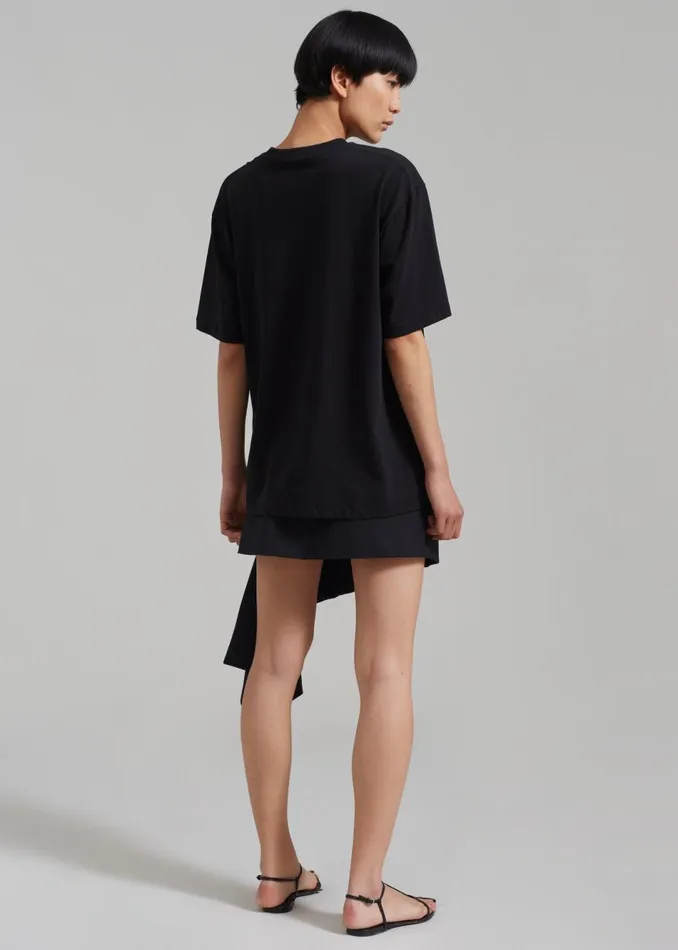 Women The Frankie Shop Bottoms Iris Asymmetrical Mini Skirt Black