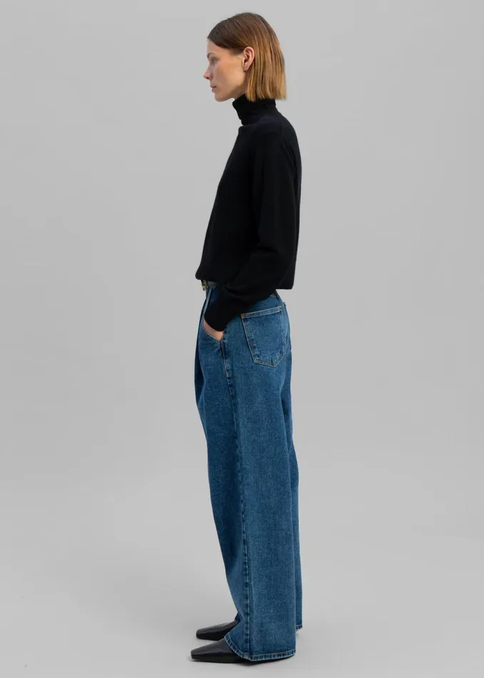 Women The Frankie Shop Bottoms Isabella Denim Pants Medium Wash