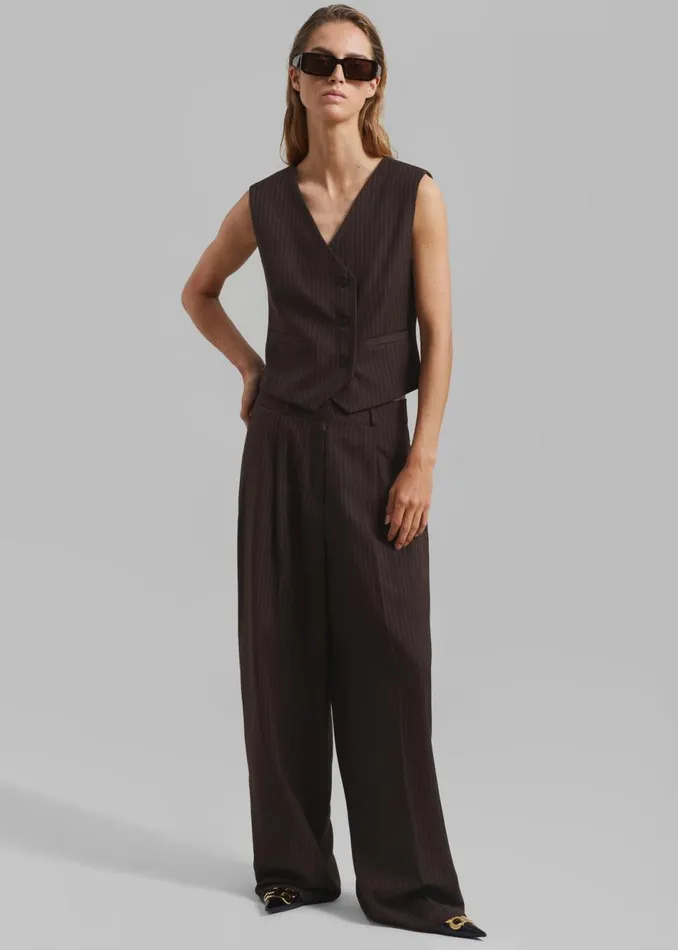 Women The Frankie Shop Bottoms Ivey Pintuck Trousers Brownwhite Pinstripe