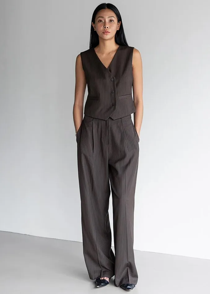 Women The Frankie Shop Bottoms Ivey Pintuck Trousers Brownwhite Pinstripe