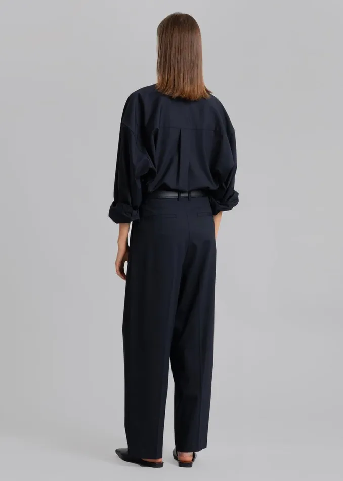 Women The Frankie Shop Bottoms Jour Pleated Pants Deep Navy
