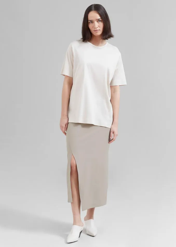 Women The Frankie Shop Bottoms Joy Side Slit Midi Skirt Beige