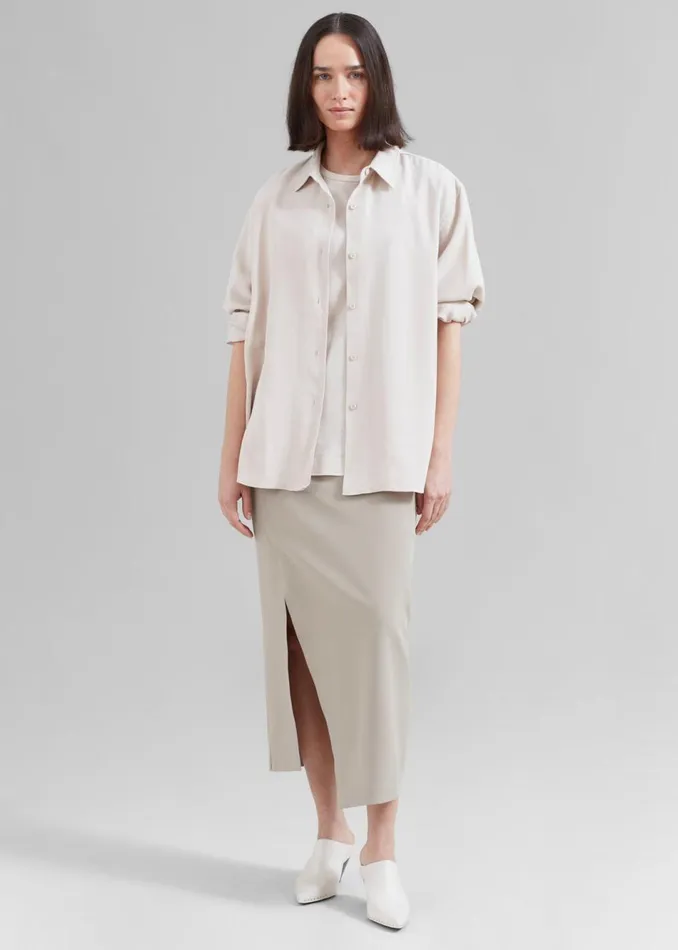 Women The Frankie Shop Bottoms Joy Side Slit Midi Skirt Beige