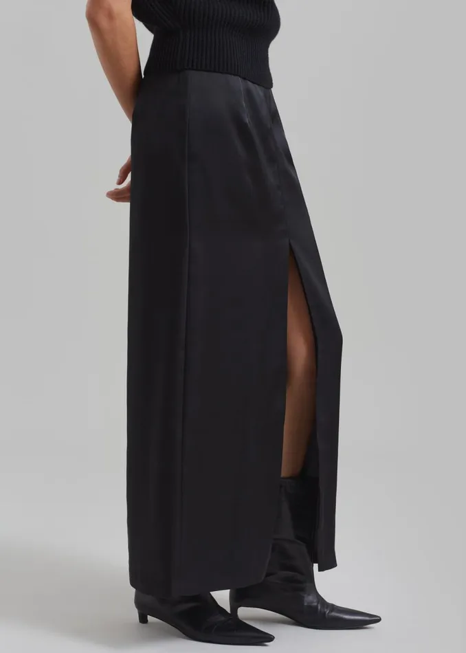 Women The Frankie Shop Bottoms Kacey Satin Skirt Black