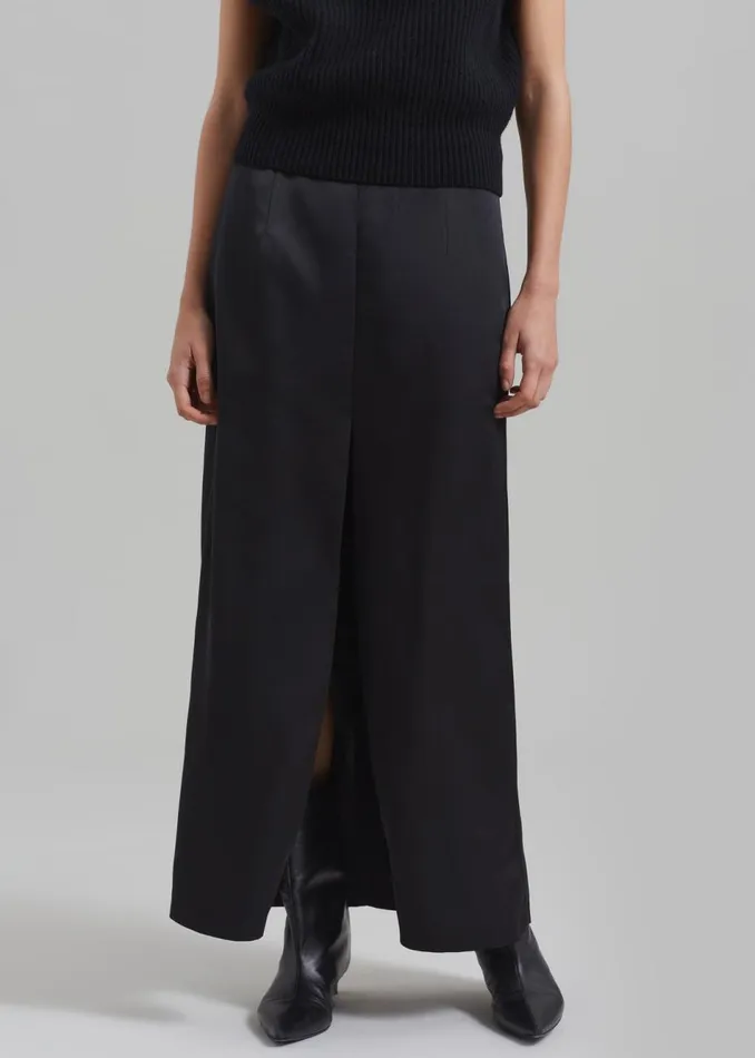 Women The Frankie Shop Bottoms Kacey Satin Skirt Black