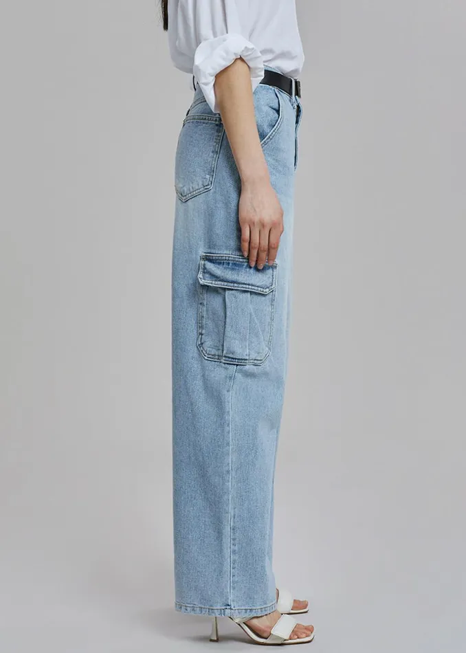 Women The Frankie Shop Bottoms Kai Cargo Denim Pants Worn Wash