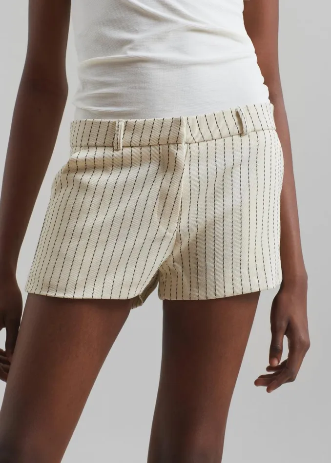 Women The Frankie Shop Bottoms Kate Twill Mini Shorts Light Beigeblack Pinstripe