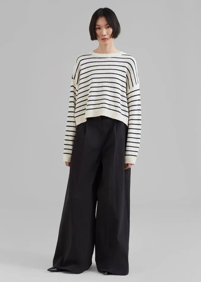 Women The Frankie Shop Bottoms Kiel Wide Pants Black
