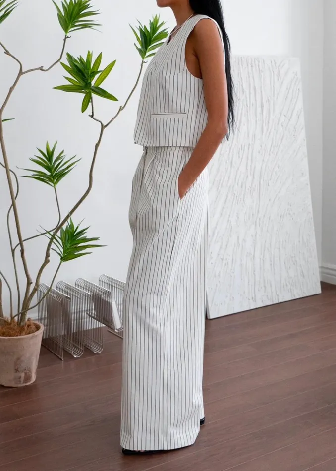 Women The Frankie Shop Bottoms Landry Wide Leg Trousers Whiteblack Stripe