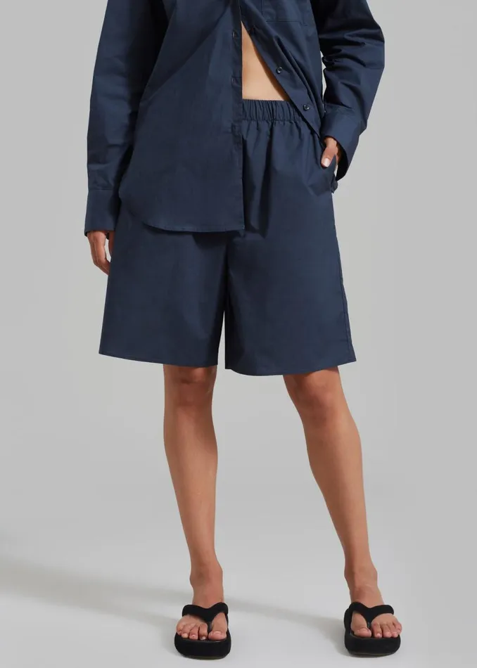 Women The Frankie Shop Bottoms Levi Bermuda Shorts Midnight Blue